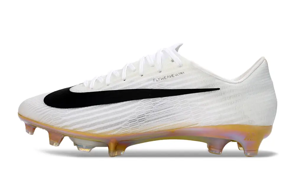 Nike Air Zoom Mercurial Vapor XVII Elite Football Cleats for Elite Players