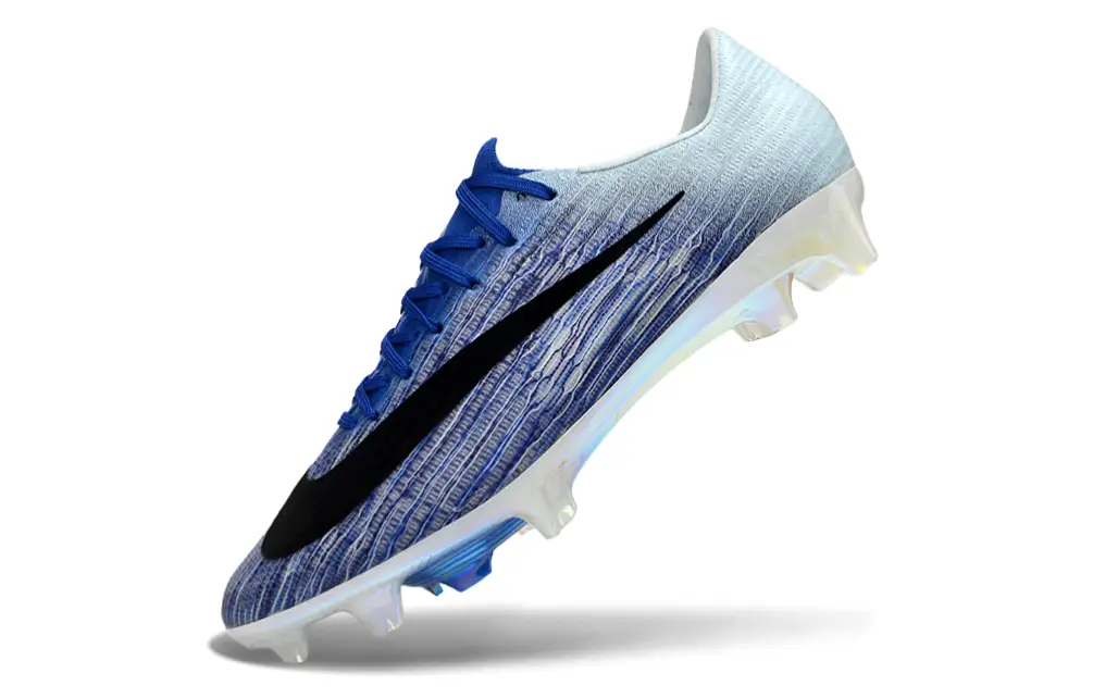 Close-up of Nike Air Zoom Mercurial Vapor XVII Elite Football Cleat